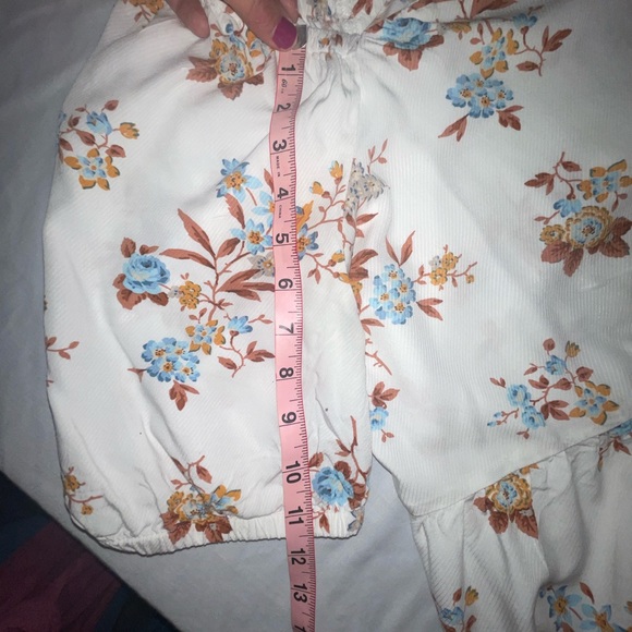 Loft Outlet Floral Raglan Sleeve Top Size Medium - Picture 8 of 13